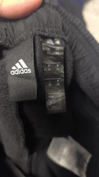 Pantalón Adidas Negro