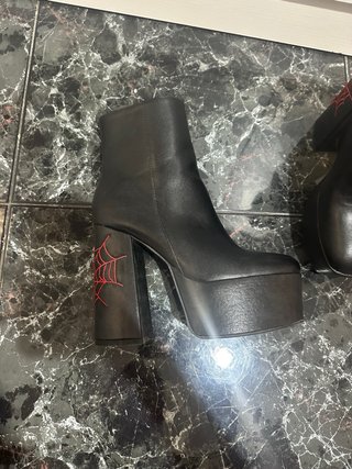 Botas plataforma punk araña