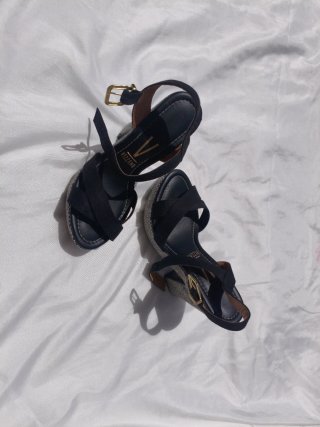 Sandalias Vizzano Negras