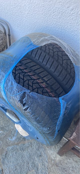 2 Pneumatici Dunlop 215 55 R16 97H XL Nuovi