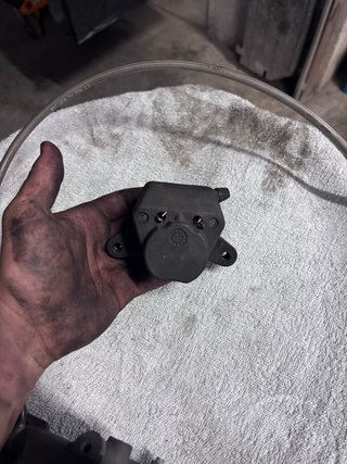 Pompa, tubo e pinza freni post Peugeot Speedfight