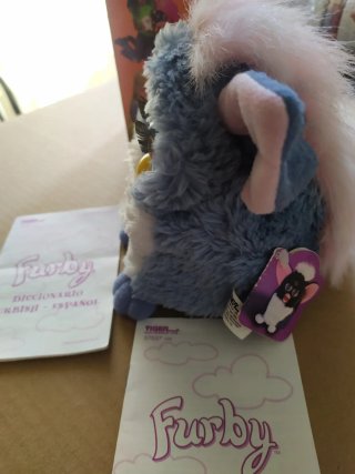 Furby Peluche Azul y Rosa