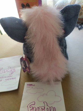 Furby Peluche Azul y Rosa
