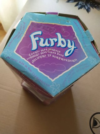 Furby Peluche Azul y Rosa