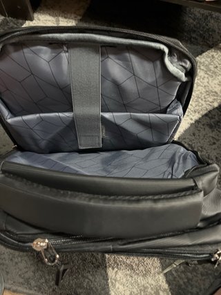 Mochila de viaje Alexander Negra Cabina Avión