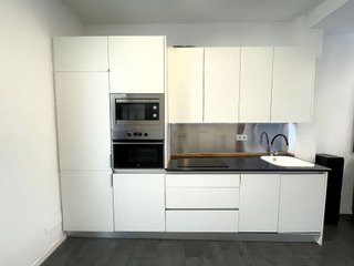 Piso en alquiler en Pradolongo en Madrid