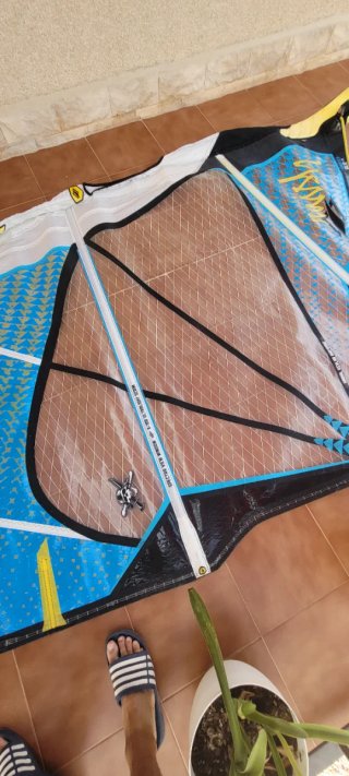 Vela Naish Force 5.7
