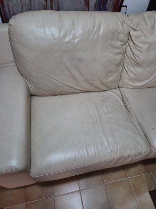 Divano a 2 posti in pelle beige