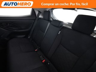 Toyota Yaris 1.5 Hybrid Business Plus