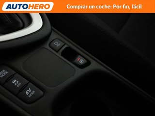 Toyota Yaris 1.5 Hybrid Business Plus