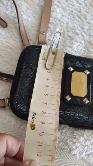 Pochette/Portafoglio/ Porta Telefono/ Marca GUESS