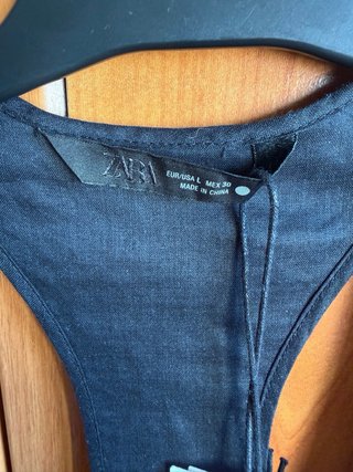 Top Zara Collection volantes halter negro