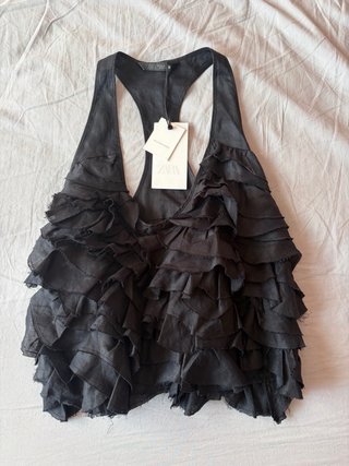 Top Zara Collection volantes halter negro
