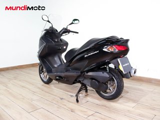 SUZUKI BURGMAN 125
