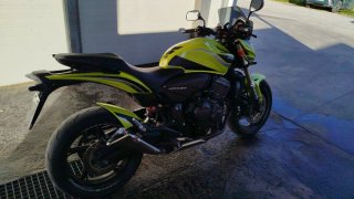 Honda Hornet Amarilla