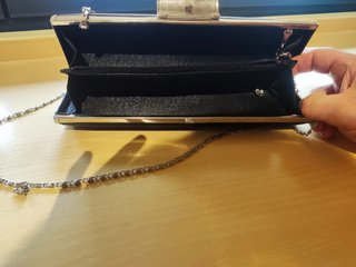 Bolso de mano rígido de fiesta con cierre de