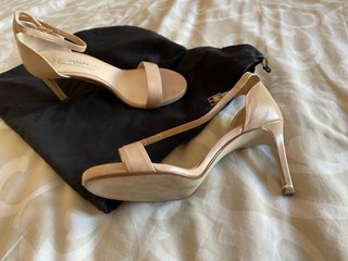 Sandalias Zendra Beige Tacón alto