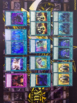 YUGIOH DECK - EVIL HERO / HÉROE MALVADO