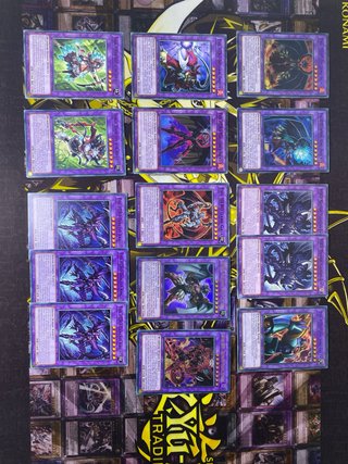 YUGIOH DECK - EVIL HERO / HÉROE MALVADO