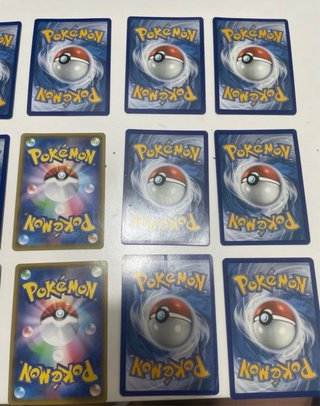 Álbum de cartas Pokémon Mew