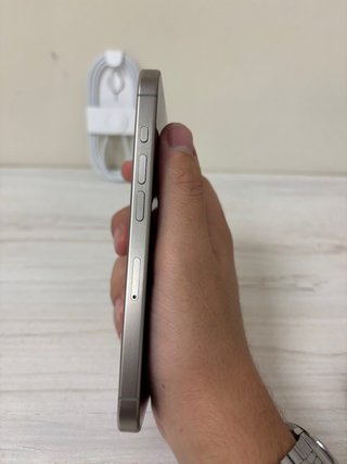 iPhone 15 Pro | Garanzia | Visita in negozio