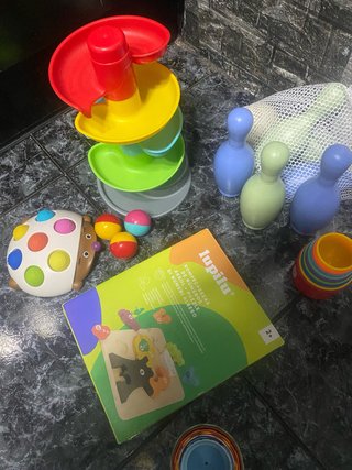 Set Giocattoli per Bambini: Pista, Bowling, Puzzle