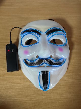 Máscara LED estilo Anonymous