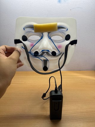 Máscara LED estilo Anonymous