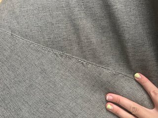 Puff grande de tela gris