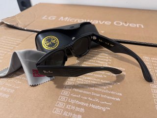 Gafas de sol Ray-Ban Wayfarer Puffer Negras