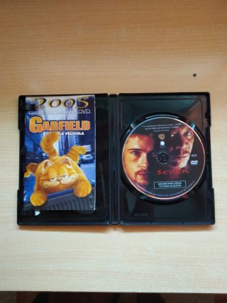 Oferta Pack de 2 dvds de peliculas con Brad Pitt.