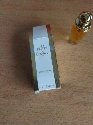Miniatura Perfume So Pretty de Cartier