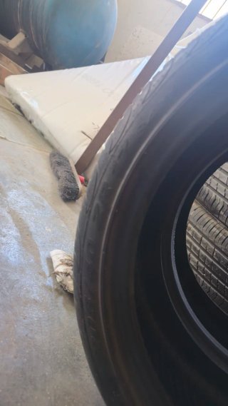 Neumáticos de coche deportivos en 17 pulgadas