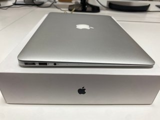 MacBook Air 13 2017 i5 1.8GHz 8GB Intel HD