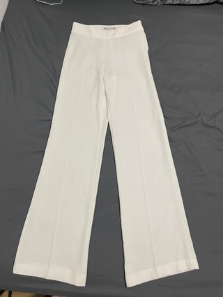 Pantalones blancos Zara