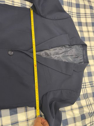 Traje de chaqueta azul marino clásico
