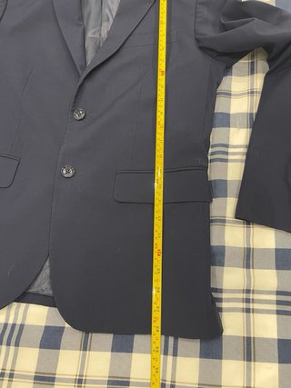 Traje de chaqueta azul marino clásico
