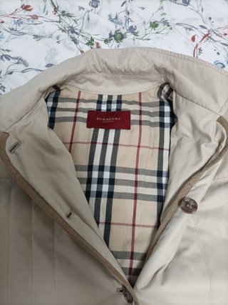 Chaqueta Burberry London Beige.Mujer