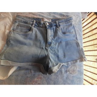 Pantalón corto vaquero azul