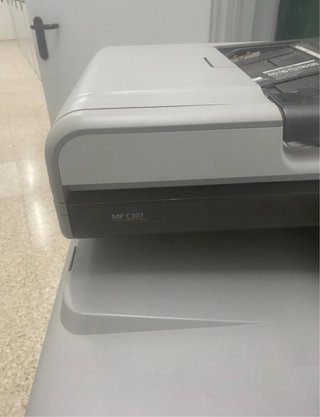 Impresora Multifunción Profesional Ricoh MP C307.