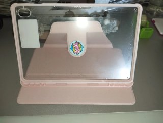 Funda para tablet y carcasa móvil.