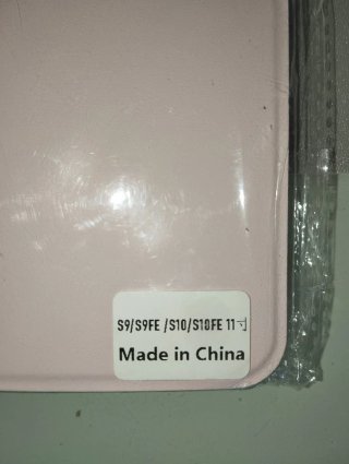 Funda para tablet y carcasa móvil.
