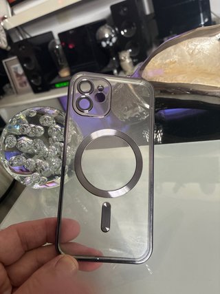 Custodia iPhone 12 MagSafe Trasparente