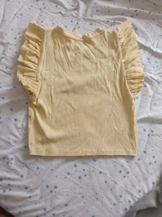 Camiseta Zara volantes amarilla