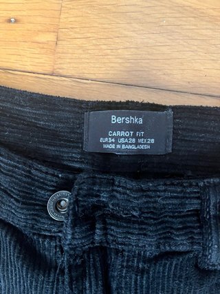 Pantalón de pana negro