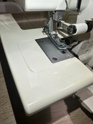 Remalladora Overlock Singer