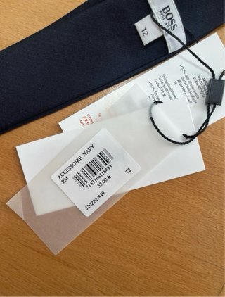Corbata BOSS azul marino para niño