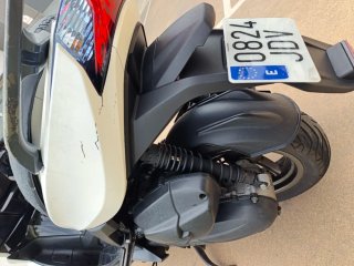 Kymco k-XCT 125 Maxi Scooter