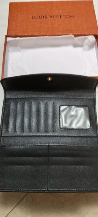 Cartera Louis Vuitton Marrón y Dorada