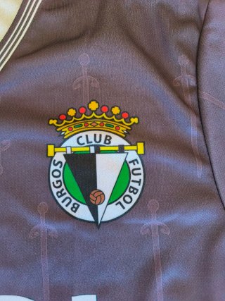 Camiseta Burgos Talla L, NO ORIGINAL
